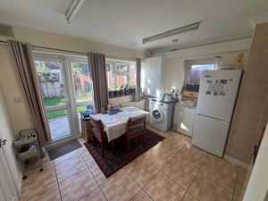 Photo 22- click for photo gallery